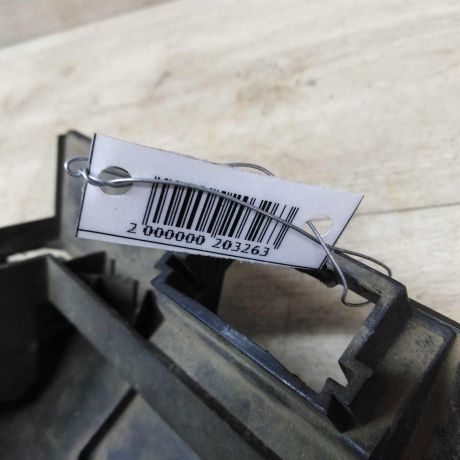 nakladka-nizniaia-torpedy-volkswagen-sharan-rest-art-31868-big-1