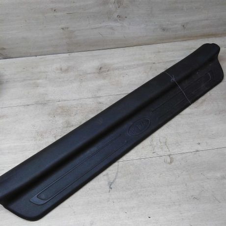 nakladka-poroga-peredniaia-levaia-vnutrenniaia-kia-cerato-2-art-32030-big-0