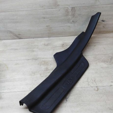 nakladka-poroga-zadniaia-levaia-kia-cerato-2-art-32080-big-0