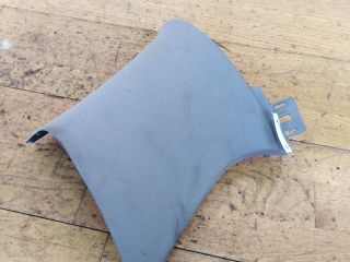 nakladka-salona-pravaia-zadnei-stoiki-volkswagen-touareg-rest-art-33731