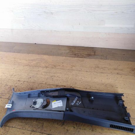 nakladka-salona-levaia-srednei-stoiki-volkswagen-touareg-rest-art-33802-big-1