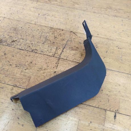 nakladka-salona-pravaia-nizniaia-volkswagen-touareg-rest-art-33838-big-3