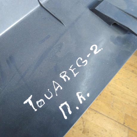 nakladka-salona-pravaia-nizniaia-volkswagen-touareg-rest-art-33838-big-1