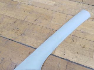 nakladka-pravaia-stoiki-salona-peredniaia-renault-megane-2-art-34859