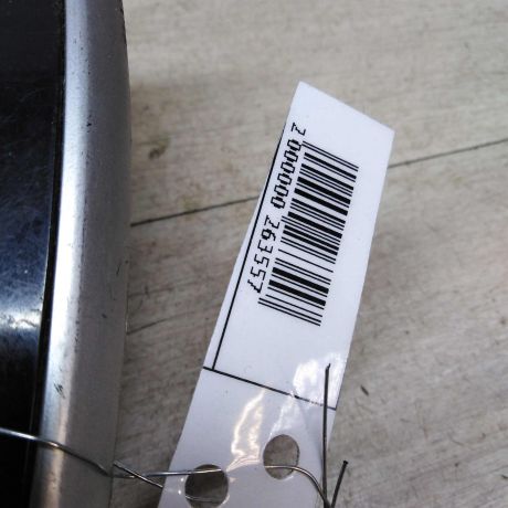 nakladka-kuzova-vnutri-na-selektor-perekliuceniia-peredac-kulisu-akpp-hyundai-solaris-art-39681-big-1