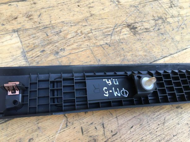 nakladka-poroga-vnutrenniaia-peredniaia-pravaia-ford-fusion-usa-ford-mondeo-5-se-ecoboost-art-39892-big-3