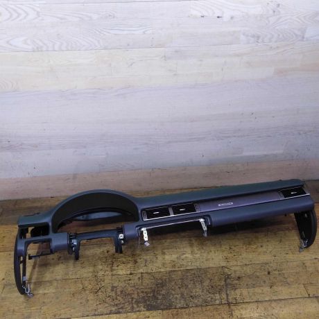 torpedo-audi-a6-c5-do-rest-s-airbag-s-zelenym-ottenkom-art-43155-big-3