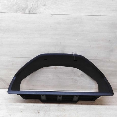 nakladka-vnutri-salona-na-torpedo-volvo-xc90-rest-art-43727-big-0