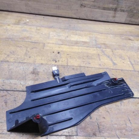 nakladka-kuzova-vnutri-zadniaia-levaia-ford-focus-3-rest-17gv-art-44439-big-2