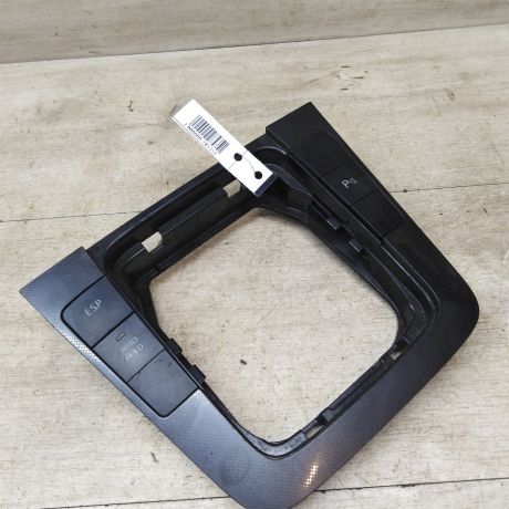 nakladka-vnutri-salona-volkswagen-passat-b6-art-44837-big-0