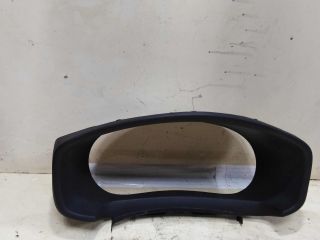 nakladka-kuzova-vnutri-na-torpedo-renault-sandero-ii-stepway-15gv-art-46653