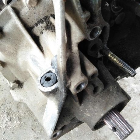 mkpp-renault-scenic-1-do-rest-16i-defekt-art-49500-big-1