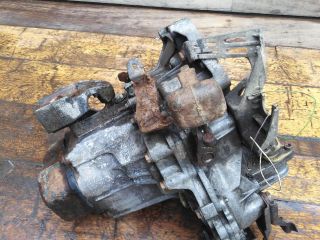 mkpp-14i-citroen-c3-sniat-verxnii-kronstein-art-51605