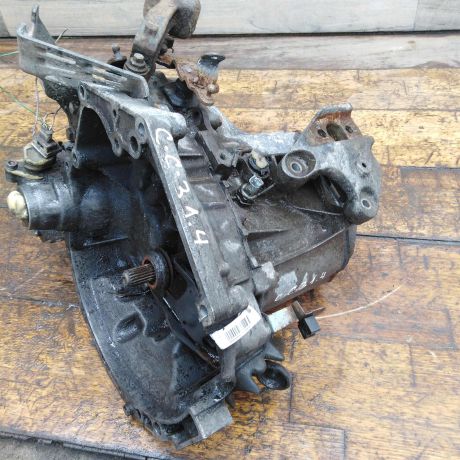 mkpp-14i-citroen-c3-sniat-verxnii-kronstein-art-51605-big-3