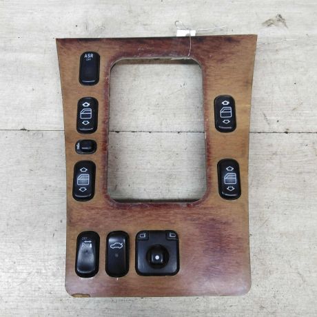 nakladka-vnutri-salona-mercedes-e-class-w210-art-51731-big-0