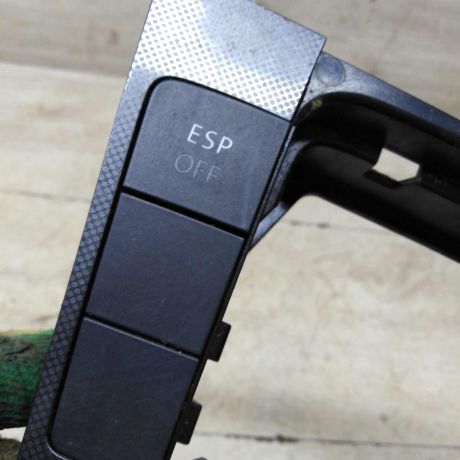 knopka-esp-nakladka-vnutri-salona-volkswagen-passat-b6-19tdi-mkpp-27-art-60452-big-2