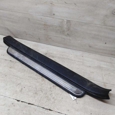 nakladka-na-porog-vnutrenniaia-peredniaia-pravaia-great-wall-hover-m4-art-66834-big-0