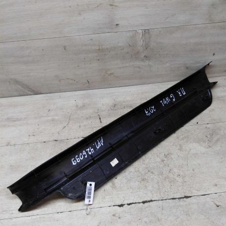 nakladka-na-porog-vnutrenniaia-peredniaia-pravaia-great-wall-hover-m4-art-66834-big-3