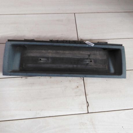 nakladka-dekorativnaia-audi-100-c4-na-krysku-bagaznika-sedan-art-71158-big-0