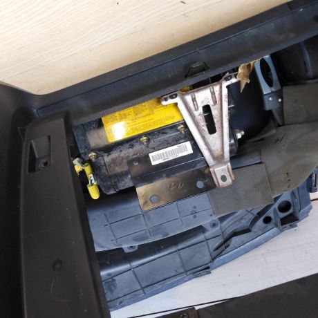 torpedo-s-airbag-hyundai-getz-do-rest-art-73017-big-3