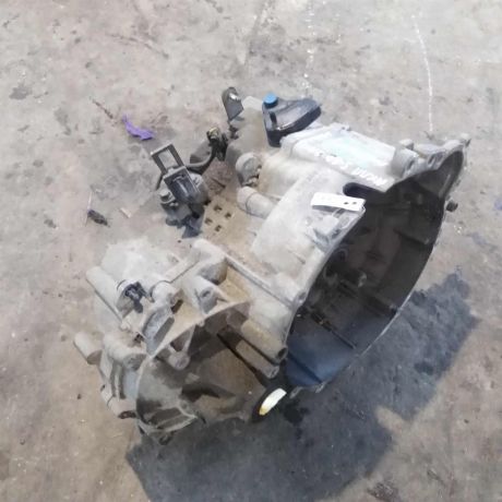 mkpp-volvo-s80-24i-art-97851-big-9