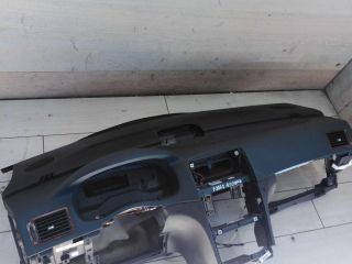 torpedo-peugeot-307-s-zelenym-ottenkom-art-100280