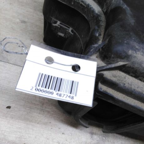 korpus-bloka-upravleniia-dvigatelem-audi-a6-c5-art-100626-big-2