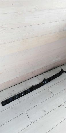 nakladka-na-porog-vnutrenniaia-levaia-volkswagen-jetta-vi-art-101742-big-4