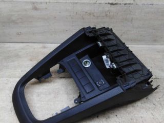 nakladka-na-centralnyi-tonnel-volkswagen-jetta-vi-art-101770