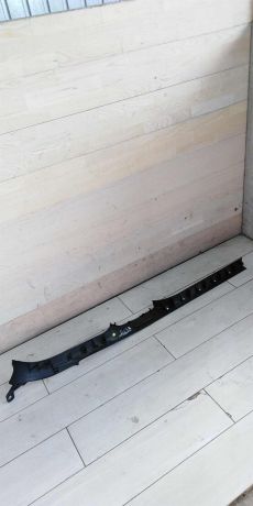 nakladka-na-porog-vnutrenniaia-pravaia-volkswagen-jetta-vi-art-101810-big-3