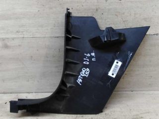 nakladka-obsivka-salona-peredniaia-pravaia-volkswagen-jetta-vi-art-101813