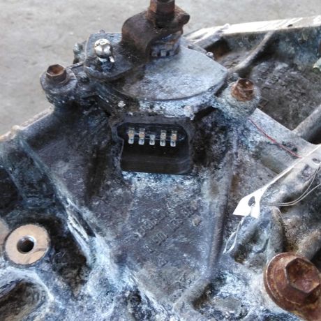 akpp-20i-volkswagen-jetta-vi-na-zapcasti-art-101906-big-1