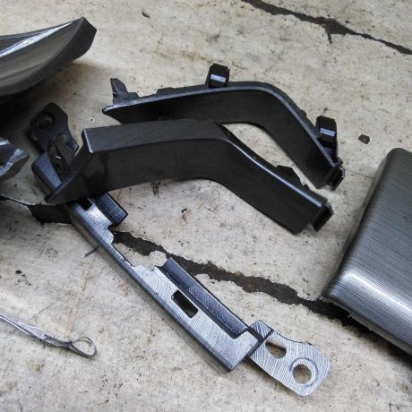 nakladka-na-torpedu-vnutri-salona-geely-emgrand-x7-art-103155-big-4