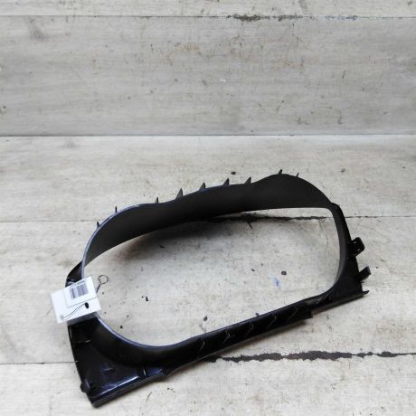 nakladka-na-torpedu-vnutri-salona-geely-emgrand-x7-art-103331-big-3