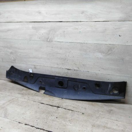 nakladka-na-peredniuiu-panel-renault-megane-ii-art-106659-big-0