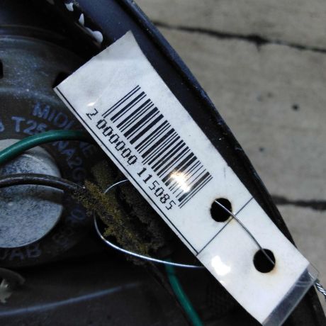 nakladka-salona-peredniaia-pravaia-na-dver-chrysler-concorde-art-107256-big-3