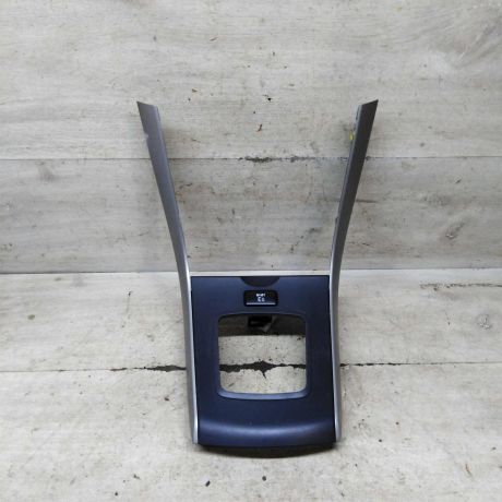 nakladka-kuzova-vnutri-salona-na-tunnel-toyota-corolla-x-e140-e150-art-108027-big-0