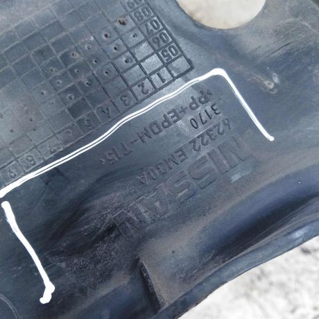 nakladka-na-peredniuiu-panel-nissan-tiida-i-art-110069-big-5