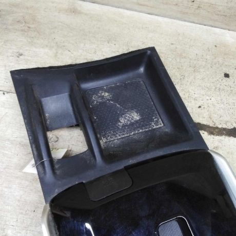 nakladka-salona-na-centralnyi-tonnel-nissan-qashqai-ii-restailing-art-111033-big-1