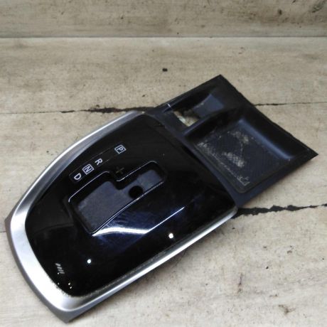 nakladka-salona-na-centralnyi-tonnel-nissan-qashqai-ii-restailing-art-111033-big-4