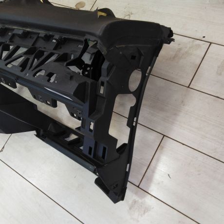 torpedo-nissan-qashqai-ii-restailing-defekt-art-111209-big-6