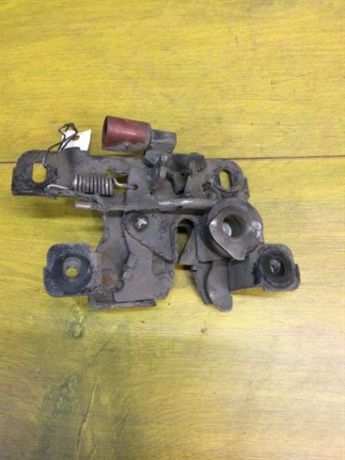 zamok-kapota-audi-a6-s5-allroad-art-10654-big-2