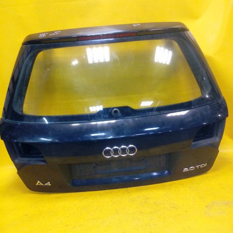 kryska-bagaznika-so-steklom-audi-a4-b7-cernogo-cveta-art-11301-big-2