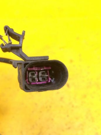 zamok-kapota-audi-a6-s6-art-11845-big-2