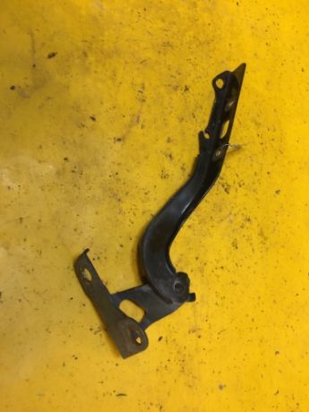 petlia-kapota-pravaia-honda-jazz-art-12306-big-1