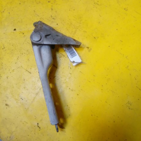 petlia-kapota-levaia-hyundai-elantra-art-12686-big-0