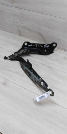 petlia-kapota-pravaia-volvo-xc90-art-13048-big-1