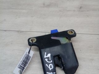 zamok-kryski-bagaznika-audi-a6-c5-art-13507