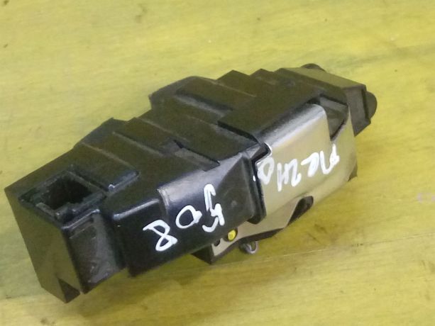 zamok-kryski-bagaznika-peugeot-508-art-13552-big-2