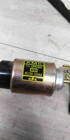 zamok-bagaznika-kia-magentis-ii-art-14056-big-1